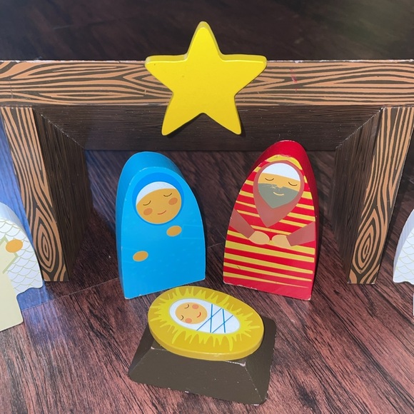 🎄Christmas Wooden Nativity Scene 14 Piece Play set for Babies/Toddlers - Picture 2 of 4